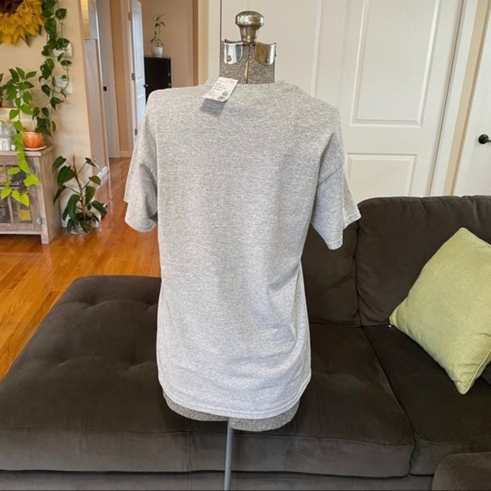 Add on item only Best buds beer, hamburger, gray, short sleeve crewneck T-shirt - Picture 3 of 5